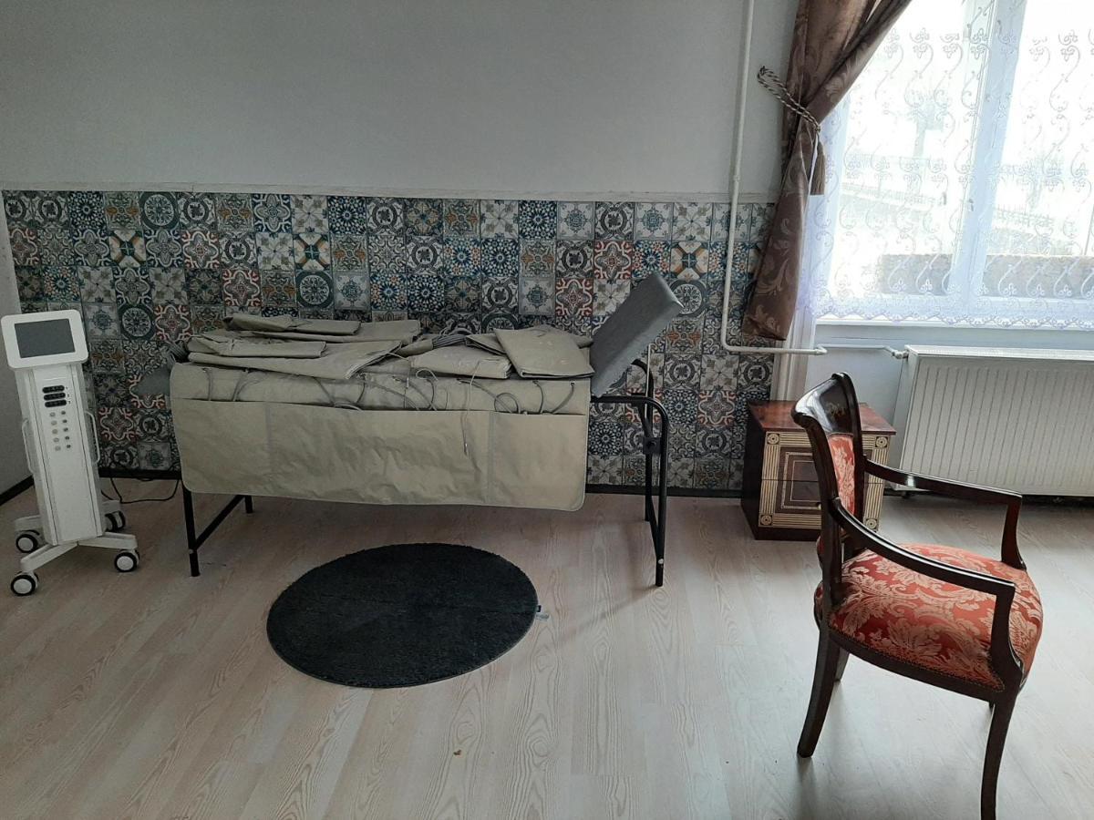 Meller-Kastely Villa Csurgo Екстер'єр фото