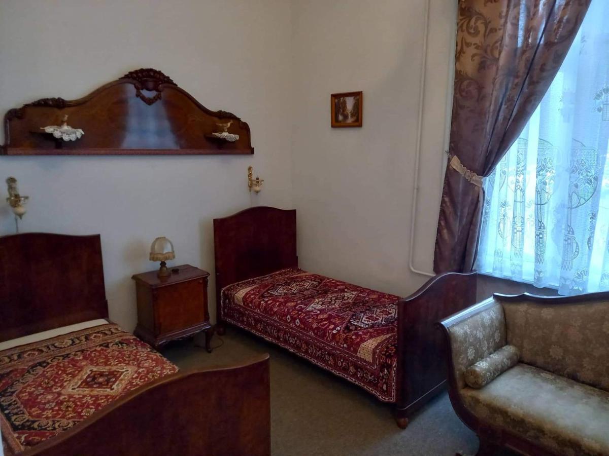 Meller-Kastely Villa Csurgo Екстер'єр фото