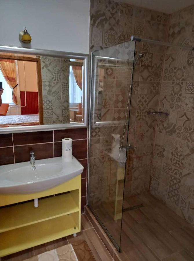 Meller-Kastely Villa Csurgo Екстер'єр фото