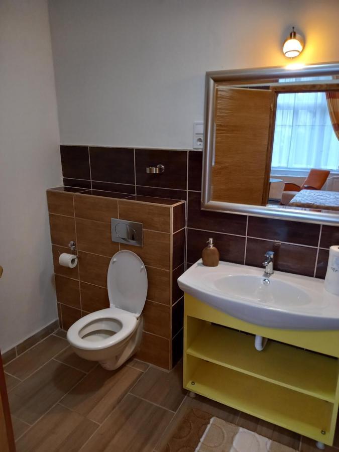 Meller-Kastely Villa Csurgo Екстер'єр фото