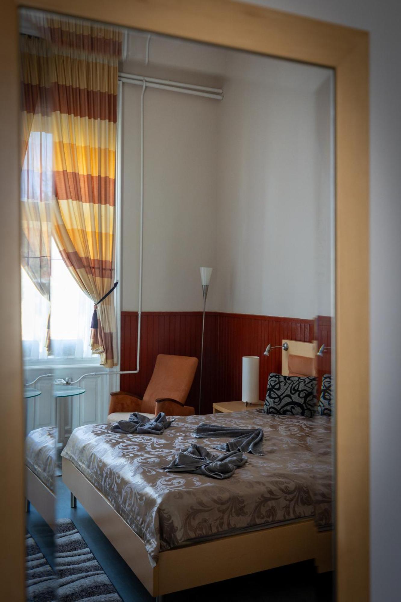 Meller-Kastely Villa Csurgo Екстер'єр фото