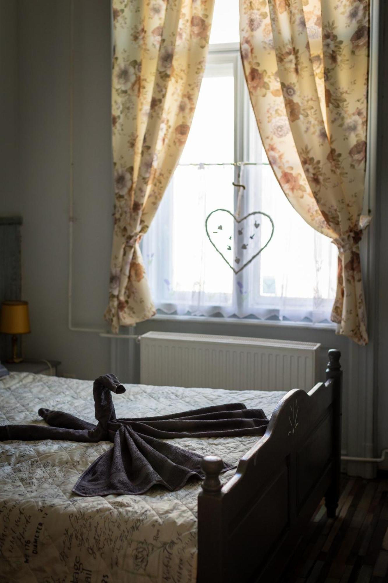 Meller-Kastely Villa Csurgo Екстер'єр фото